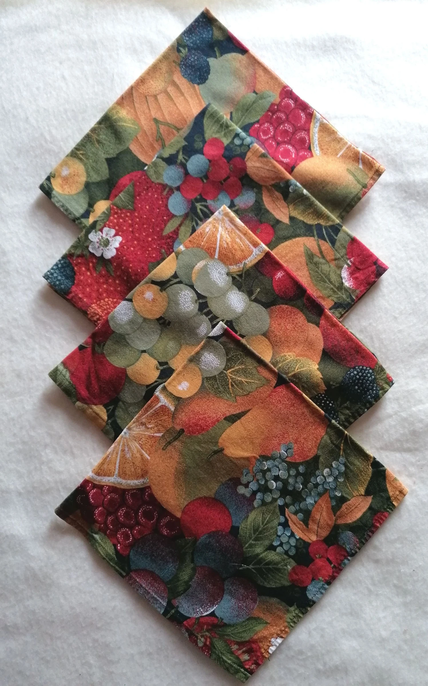 4 Vintage Summer Fruit Table Napkins – photo 2